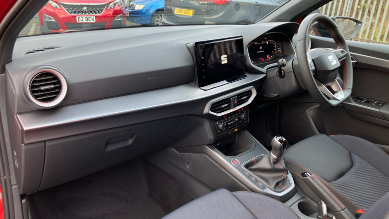 SEAT Arona 1.0 TSI 115 FR Black Edition 5dr Petrol Hatchback